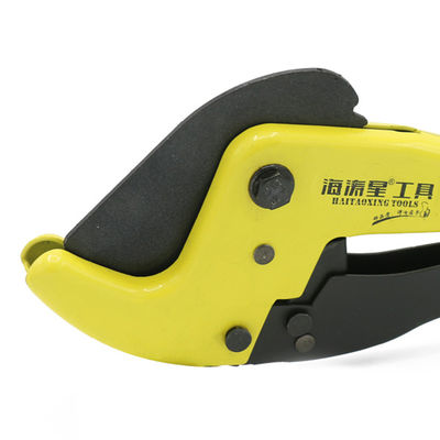 สีเหลือง CE PVC PPR 42mm เครื่องตัดท่อพลาสติกโลหะพ่น SK5 Blade